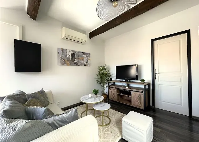 Διαμέρισμα Charme Urbain Sous Les Toits-terrasse/clim/parking Μπεζιέ